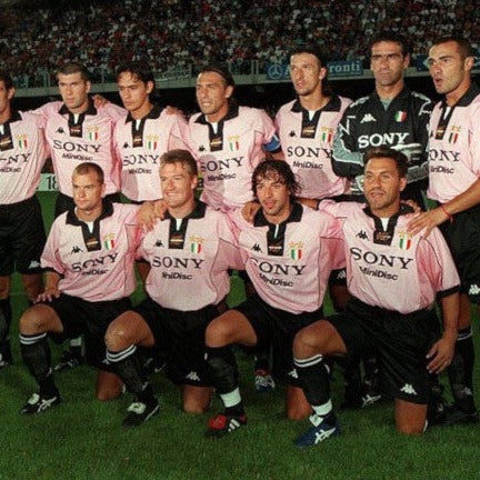 Juventus 1997/98 Away