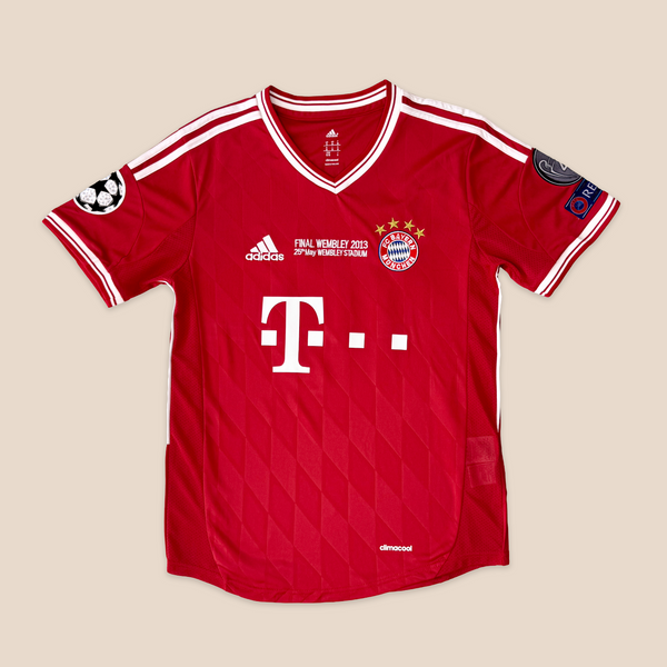 Bayern 2012/13 HOME