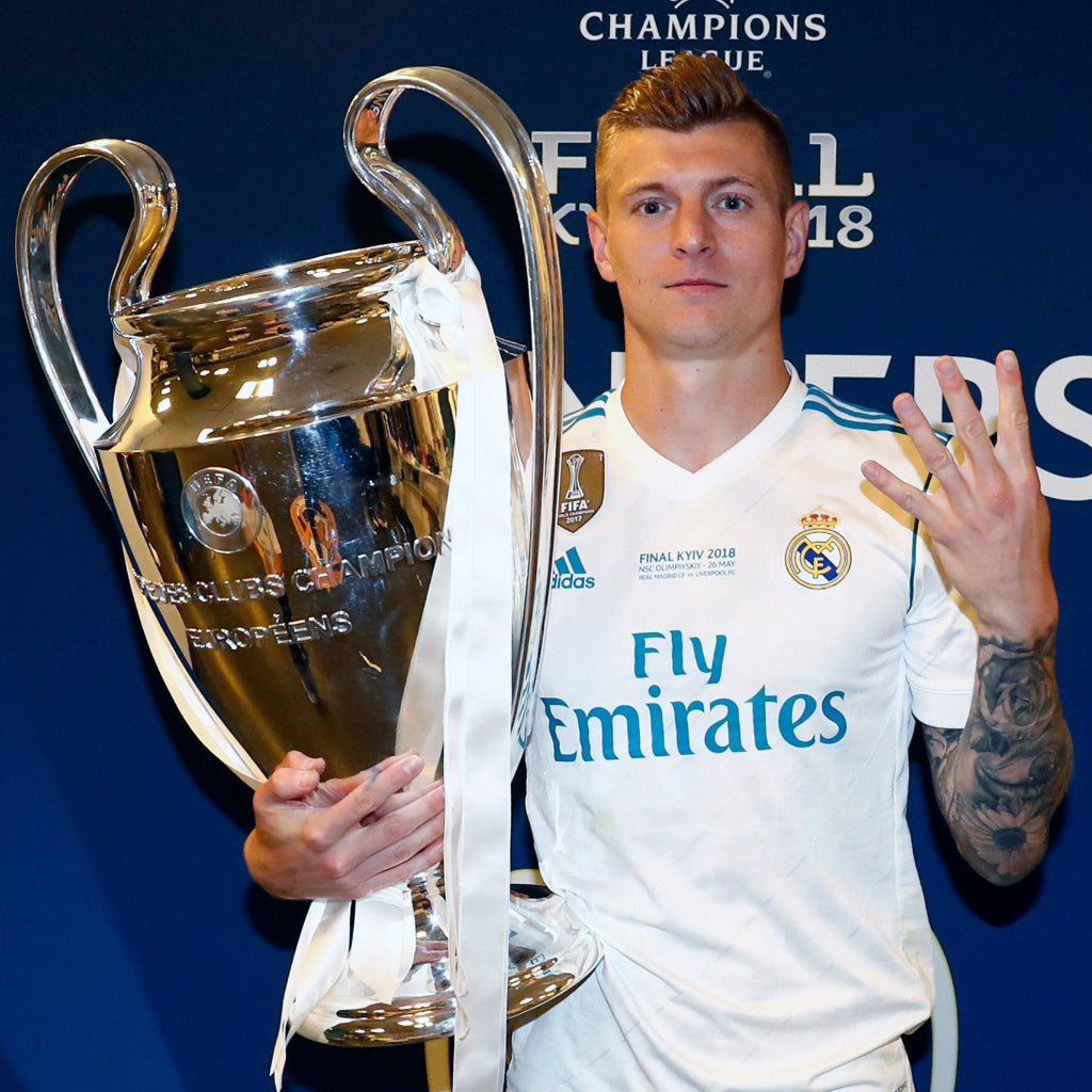 Real Madrid 2017/18 Home