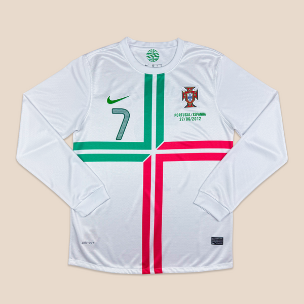 Portugal 2012 Away