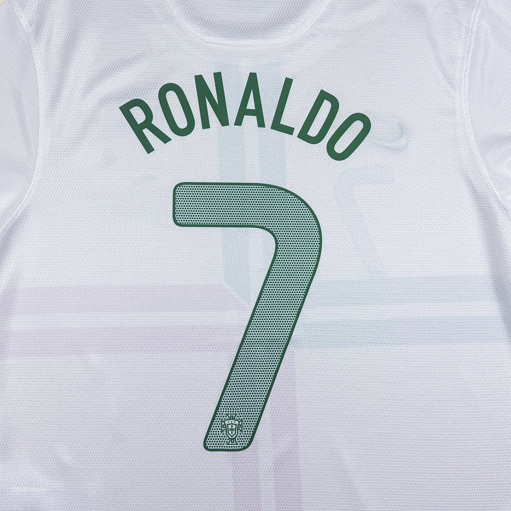 Portugal 2012 Away