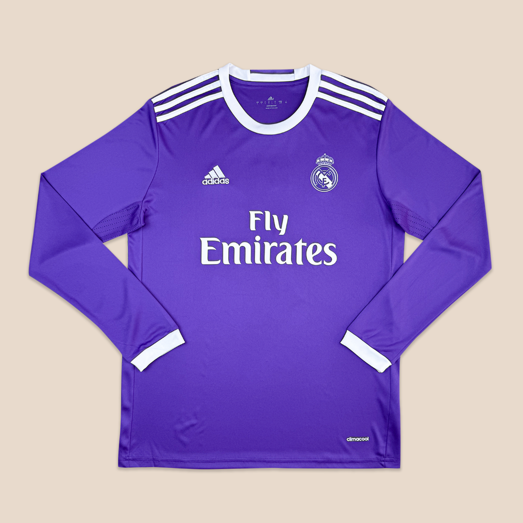 Real Madrid 2016/17 Away