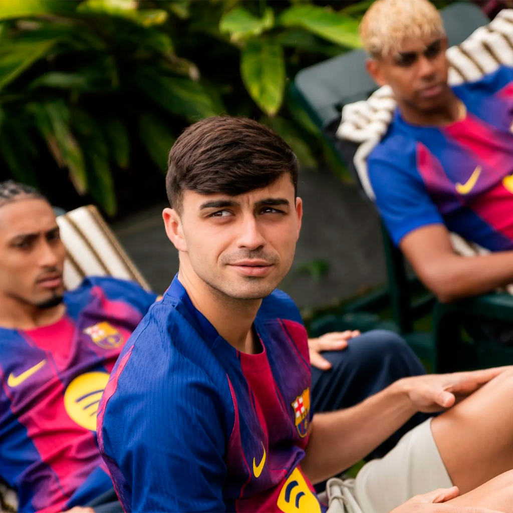 FC Barcelona 2025/26 Home Version Player